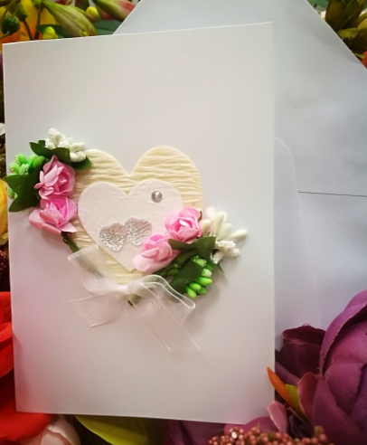 EG118-GC076AM Открытка ручной работы Букеты и сердца 12см*17см