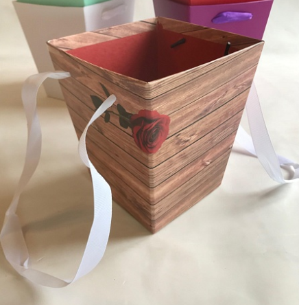 Подарочная коробка S26 Сумка-трапеция малая 13*13*15