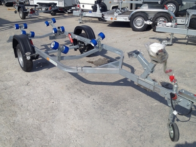 ПРИЦЕП ДЛЯ ВОДНОЙ ТЕХНИКИ «МЗСА» 81771C.103