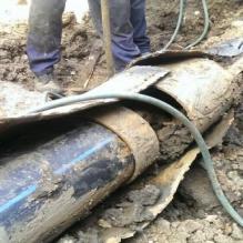 Прокладка труб в земле