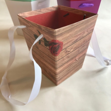 Подарочная коробка S26 Сумка-трапеция малая 13*13*15